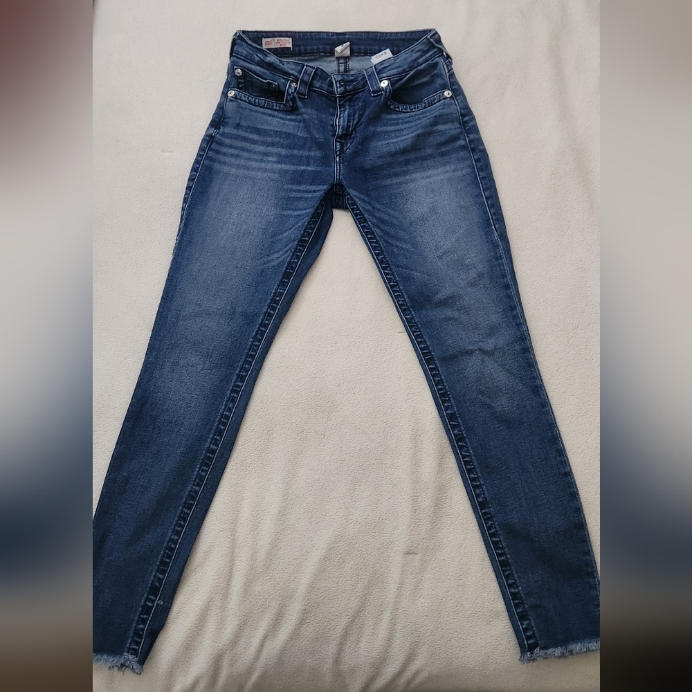 True Religion Jennie Curvy Ankle Raw Hem